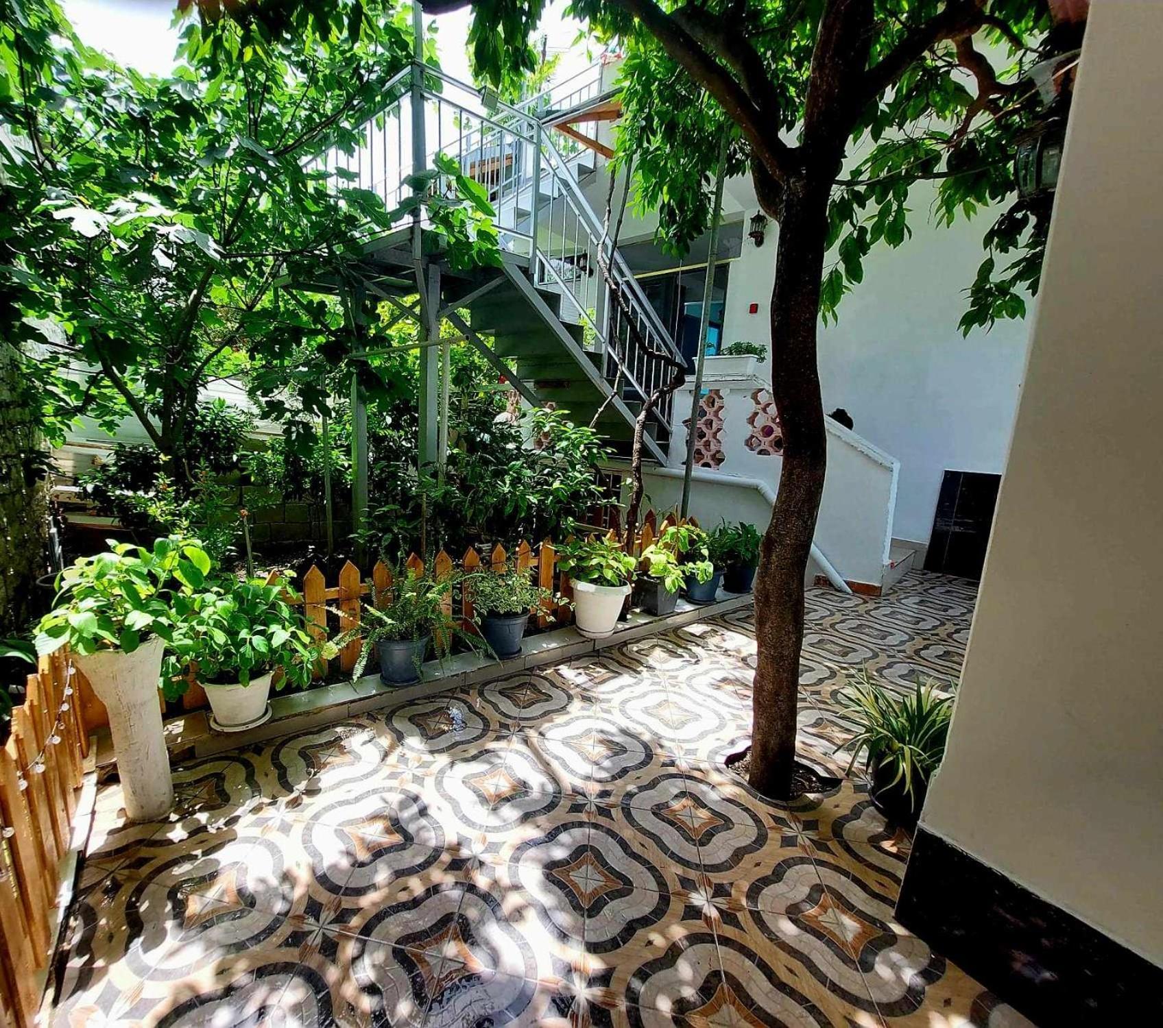 Guest House Flowers Berat Luaran gambar
