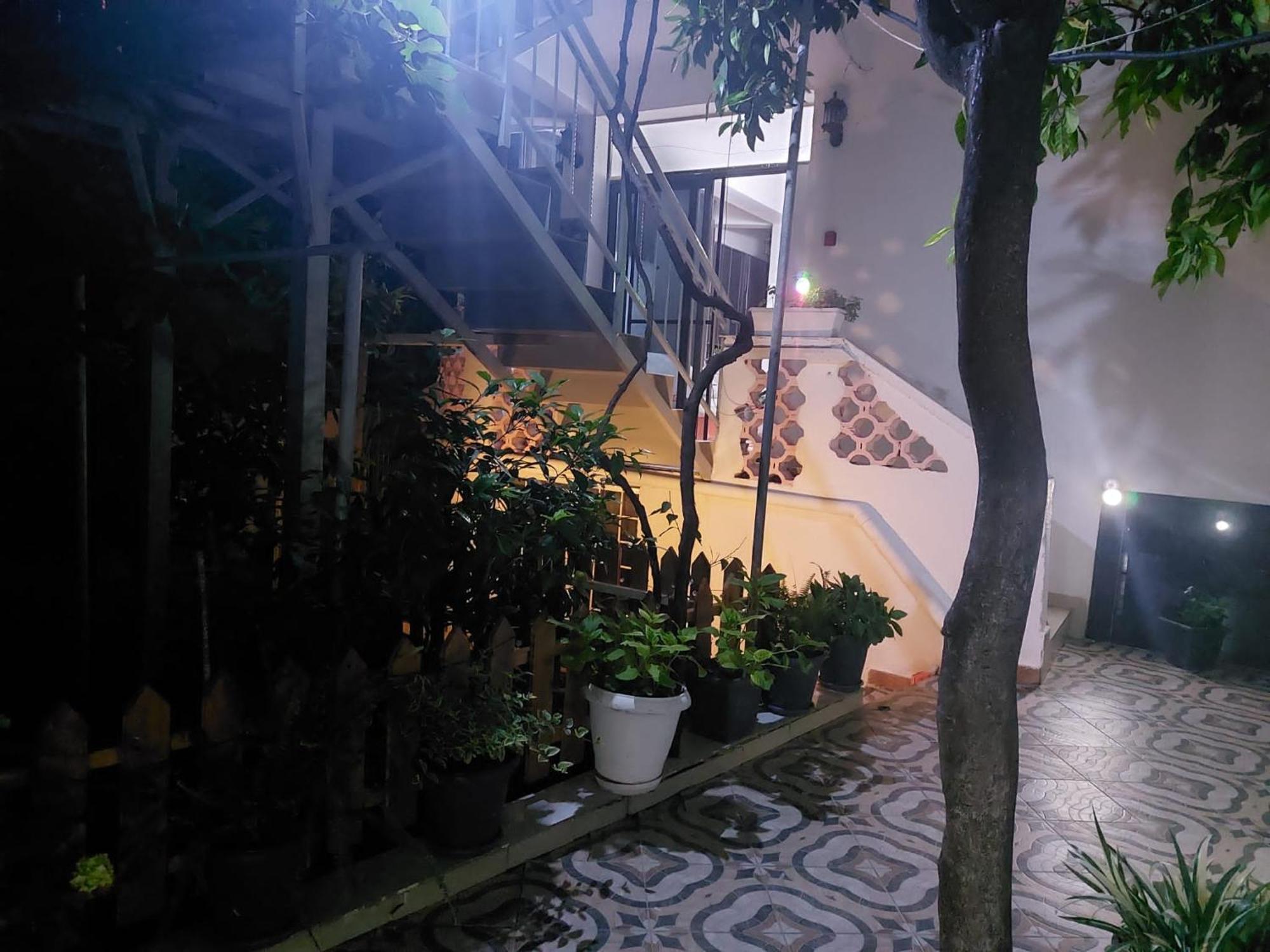 Guest House Flowers Berat Luaran gambar